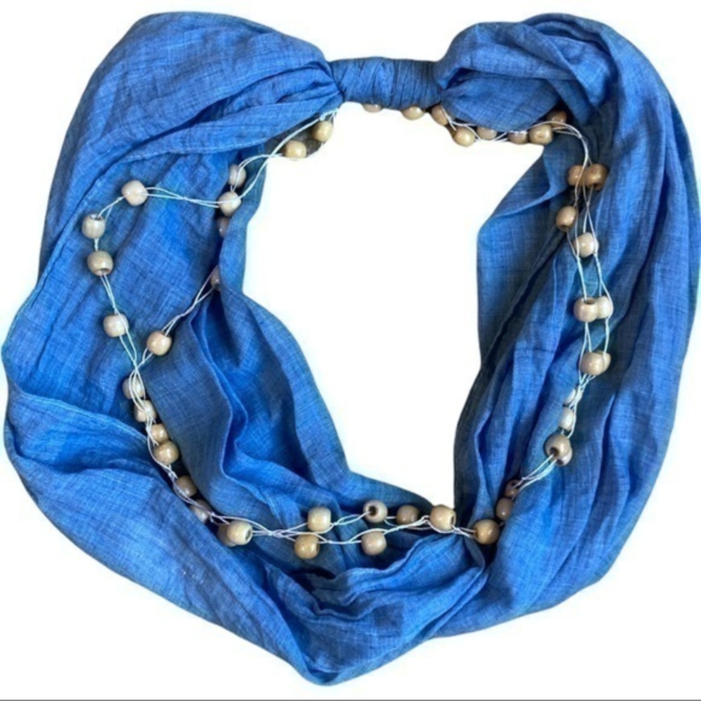 Charming Charlie circular scarf blue with wood beads